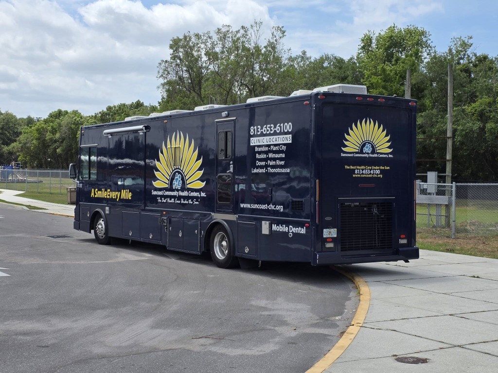 Suncoast Community Health Centers brings mobile dental care to Hillsborough County children — Safety Harbor Health news