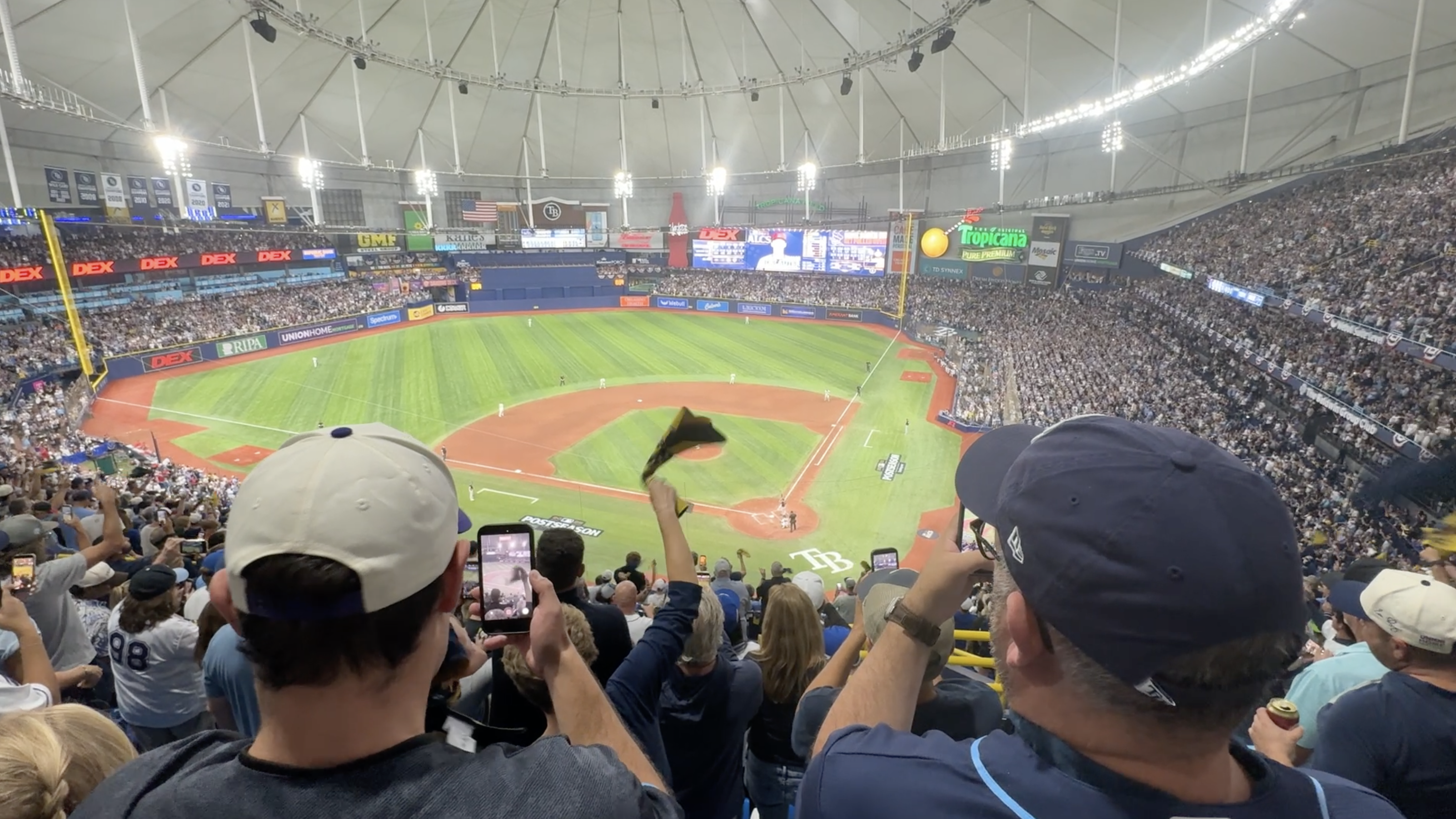 Rays fans celebrate American League pennant, look ahead to World Series — WFTS Local News Tampa, Safety Harbor Business news