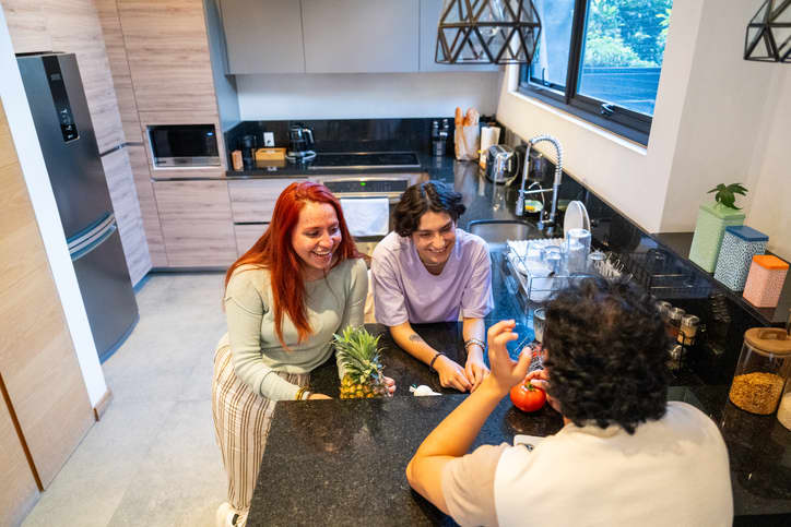 Gen Z renters are the only group more likely to feel successful by investing than buying a house — MarketWatch