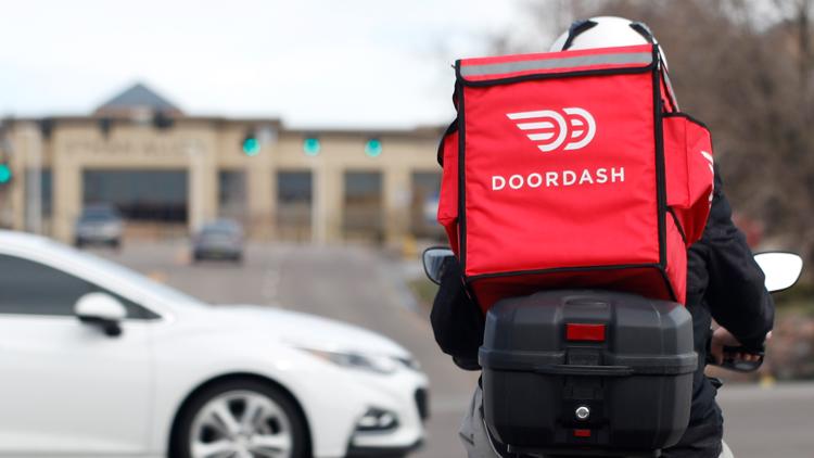 DoorDash offers $17 billion for Instacart in what would be a big consolidation for grocery delivery β WTSP Business Tampa Bay