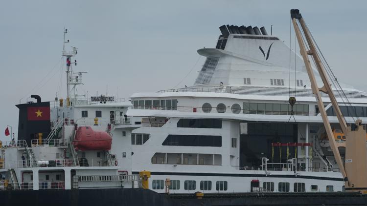 200 cruise passengers on 3-year world voyage stranded after US company ends trip over fuel costs — Safety Harbor Business news