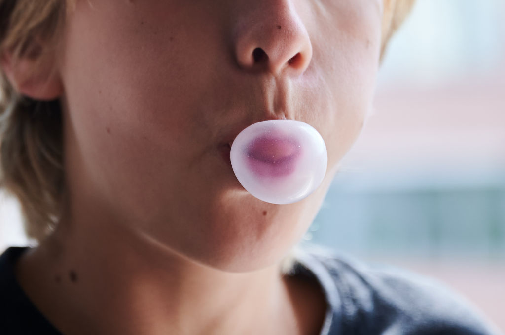 Chewing gum could soon be banned in NJ: Here's when and why — FOX 13 Tampa Bay News, Safety Harbor Community news