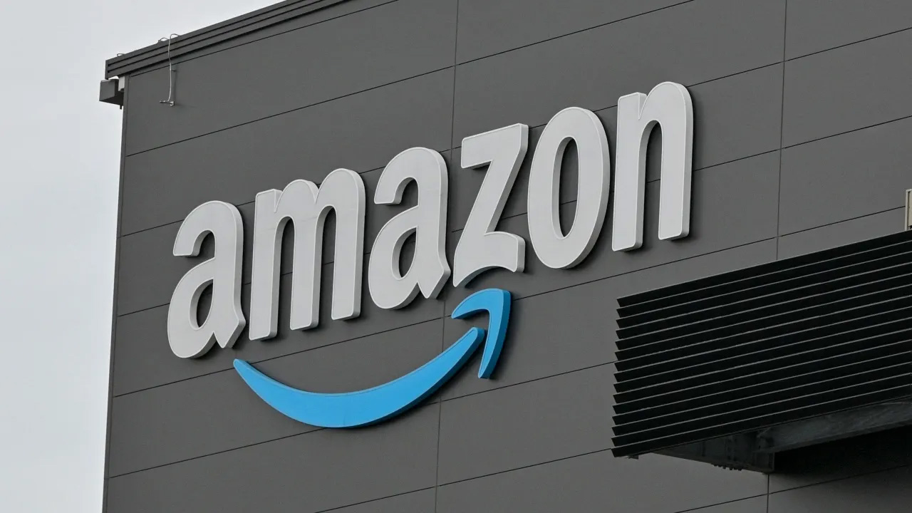 Amazon to hire more than 300,000 US workers for holiday shopping rush — FOX 13 Tampa Bay News