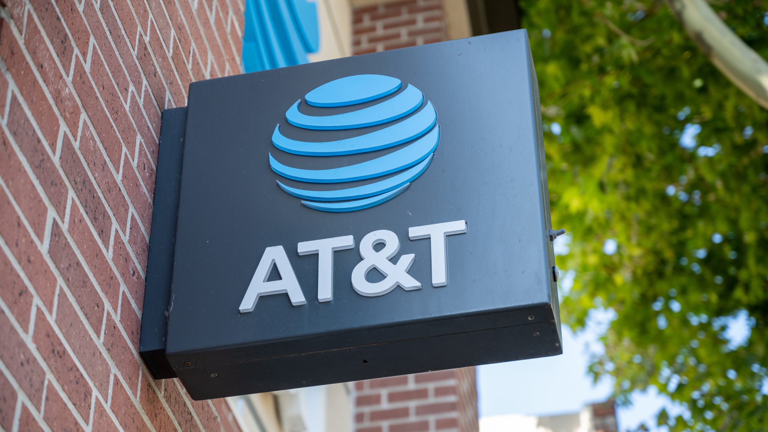 AT&T data breach settlement gets final approval: How much will customers get? — FOX 13 Tampa Bay News, Safety Harbor Community news