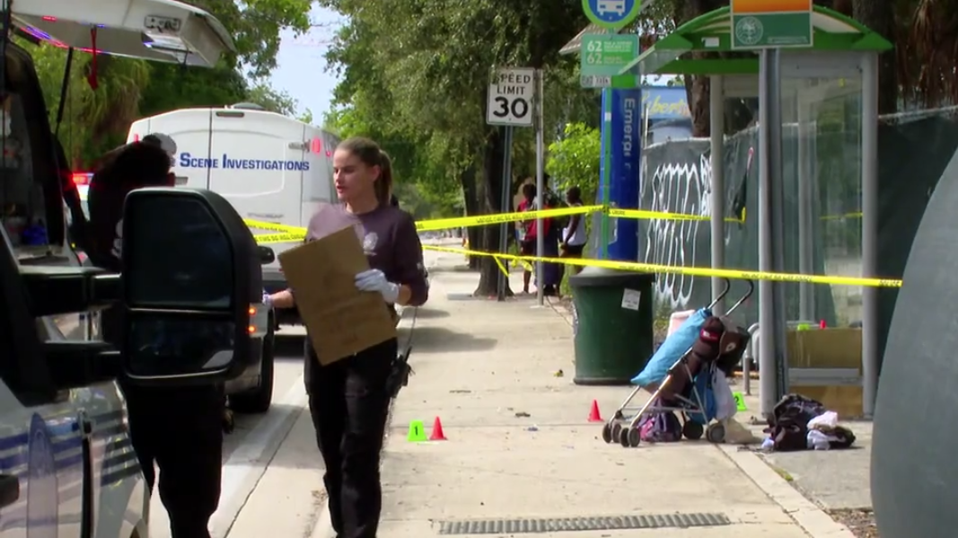 Attacker, victim injured in stabbing at Miami bus stop โ WSVN 7 Miami-Dade, Safety Harbor Community news